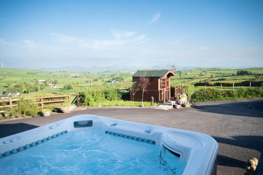 Villa The Scotch Rock Castlewellan Esterno foto